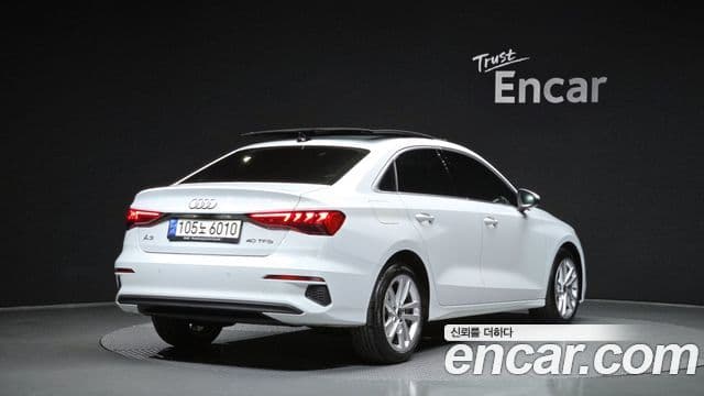 Audi A3 2022 — ფოტო 3/20
