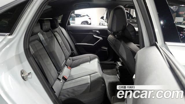 Audi A3 2022 — ფოტო 14/20