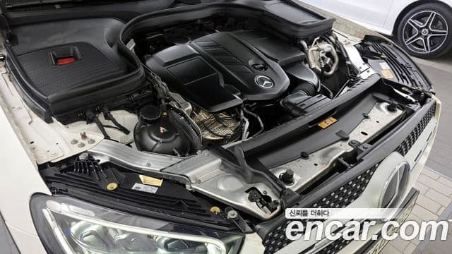Mercedes-Benz GLC-Class 2022 — ფოტო 6/20