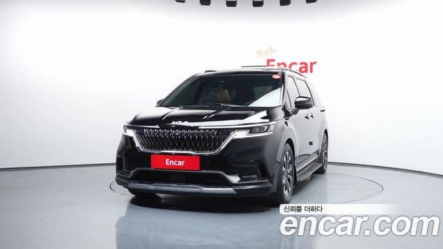 Kia Carnival 2023 — Фото 3/20