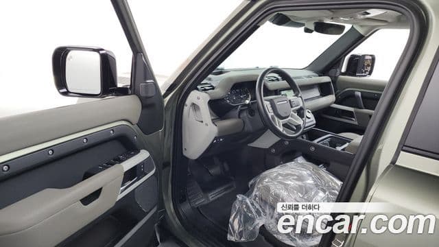 Land Rover Defender 2022 — Şəkil 10/20