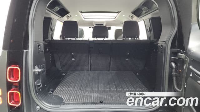 Land Rover Defender 2022 — фото 20 из 20