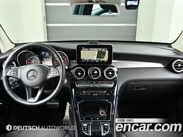 Mercedes-Benz GLC-Class 2019 — ფოტო 9/20