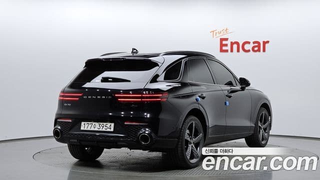 Genesis GV70 2021 — Şəkil 2/20