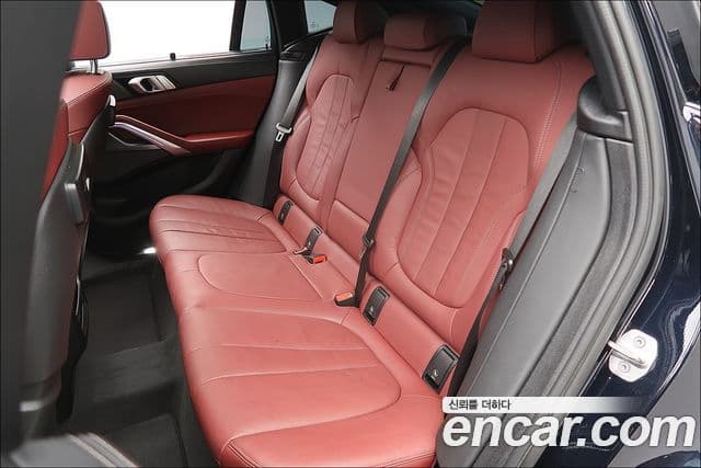 BMW X6 2021 — ფოტო 12/20