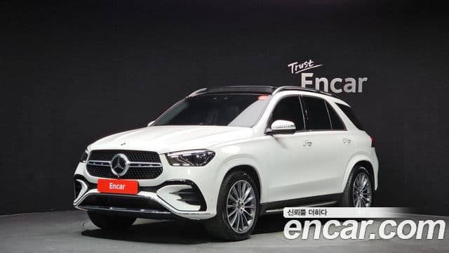 Mercedes-Benz GLE-Class 2025 — ფოტო 18/20