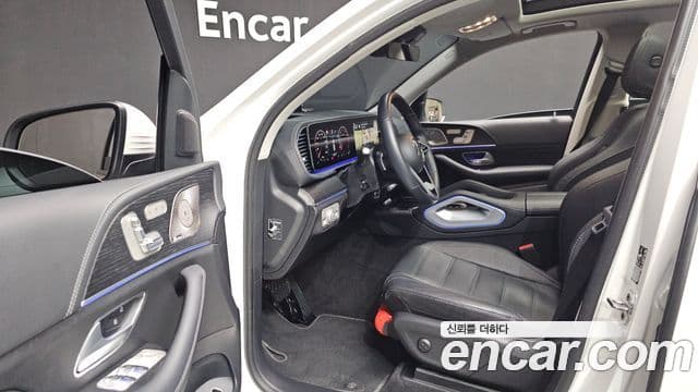 Mercedes-Benz GLE-Class 2025 — ფოტო 15/20