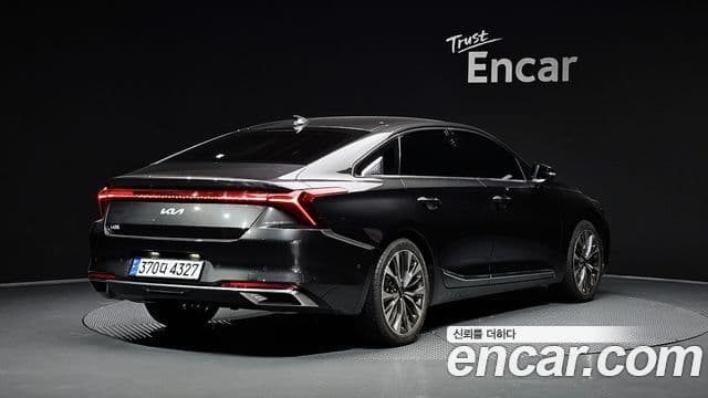 Kia K8 2022 — ფოტო 2/20