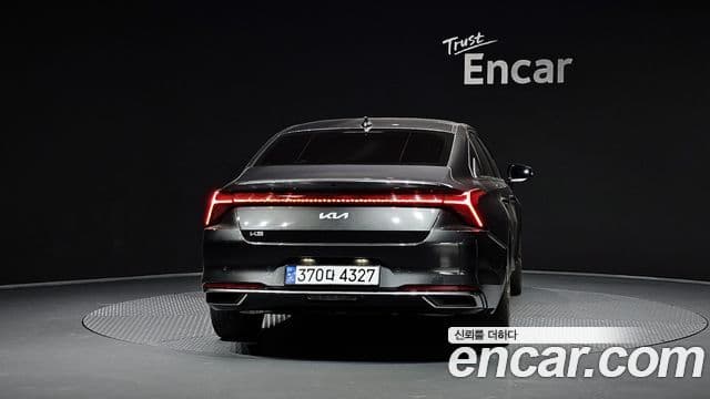Kia K8 2022 — ფოტო 4/20