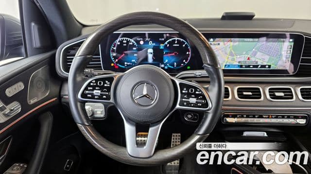 Mercedes-Benz GLS-Class 2022 — Photo 4/20
