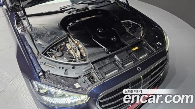 Mercedes-Benz S-Class 2022 — ფოტო 1/20