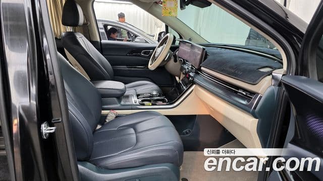 Kia Carnival 2021 — Şəkil 11/20