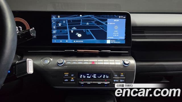 Hyundai Kona Hybrid 2023 — ფოტო 17/20