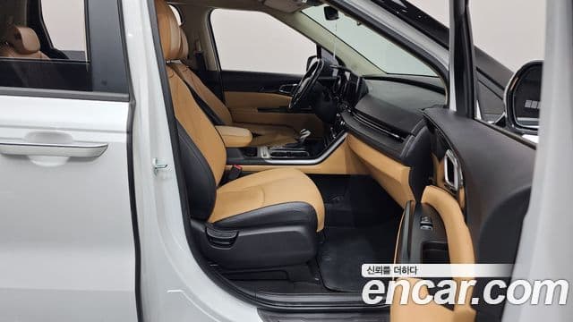 Kia Carnival 2021 — Şəkil 11/20