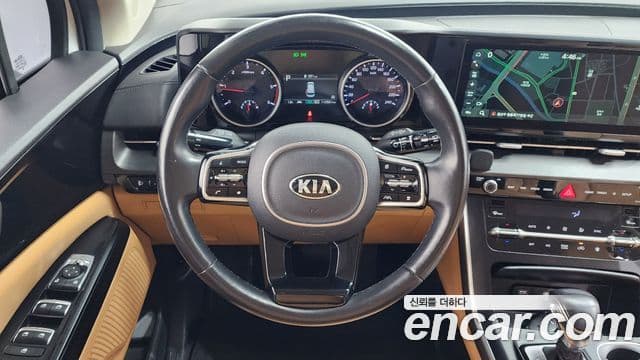 Kia Carnival 2021 — Şəkil 13/20