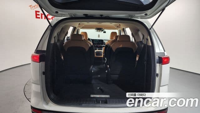 Kia Carnival 2021 — Şəkil 20/20