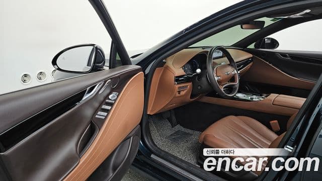 Genesis Electrified G80 2022 — ფოტო 10/20