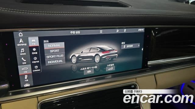 Porsche Panamera 2018 — Şəkil 18/20