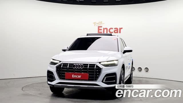 Audi Q5 2022 — Photo 4/20