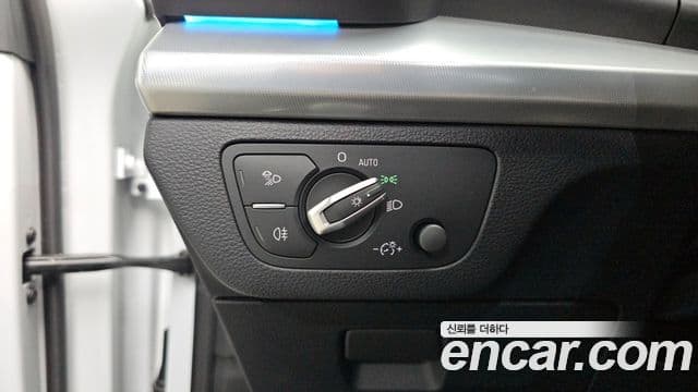 Audi Q5 2022 — Photo 10/20
