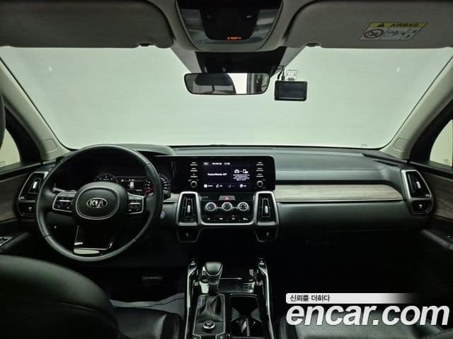Kia Sorento 2020 — Фото 7/18