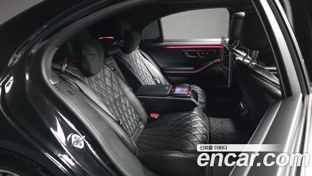 Mercedes-Benz S-Class 2021 — Photo 7/20