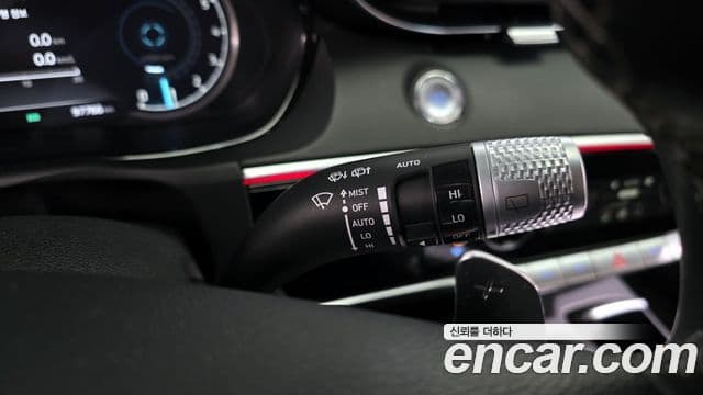 Genesis GV70 2021 — Şəkil 9/20