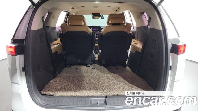 Kia Carnival 2020 — фото 20 из 20