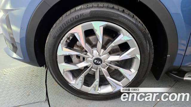 Kia Sorento 2021 — фото 5 из 20