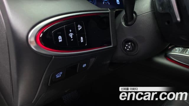 Genesis GV70 2021 — фото 18 из 20