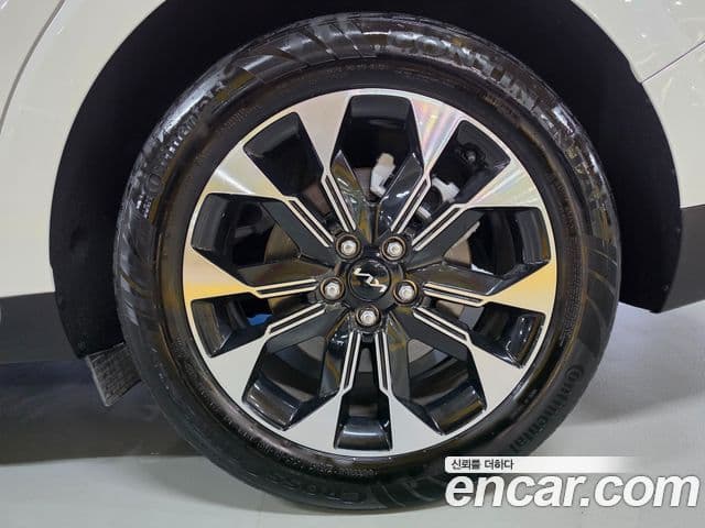 Kia Carnival 2023 — Şəkil 20/20