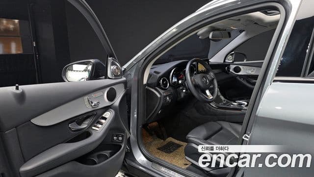 Mercedes-Benz GLC-Class 2019 — Фото 10/20