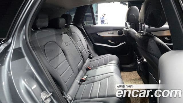 Mercedes-Benz GLC-Class 2019 — Фото 12/20