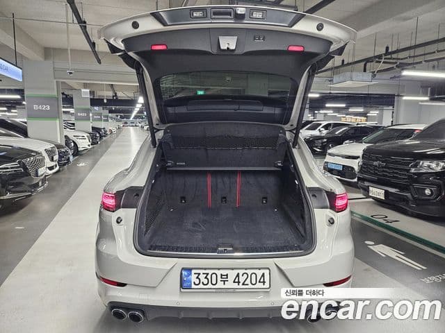 Porsche Cayenne 2020 — Photo 15/19