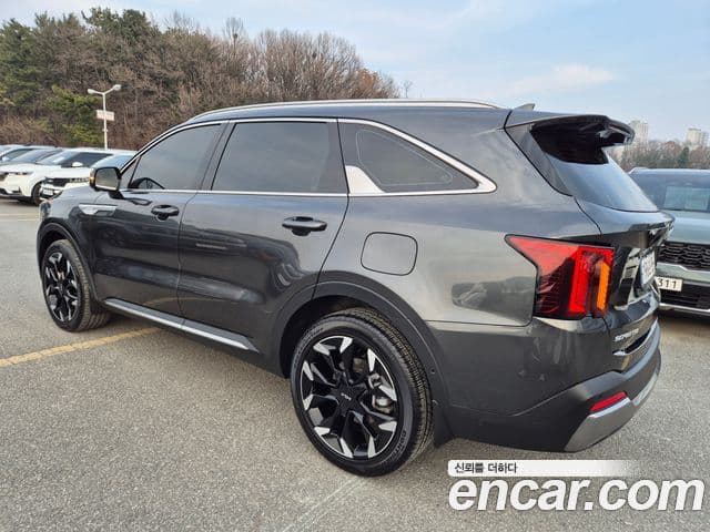 Kia Sorento 2024 — ფოტო 4/20