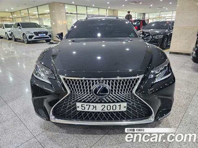 Lexus LS500h 2018 — ფოტო 11/20