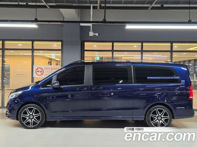 Mercedes-Benz V-Class 2022 — Şəkil 2/20