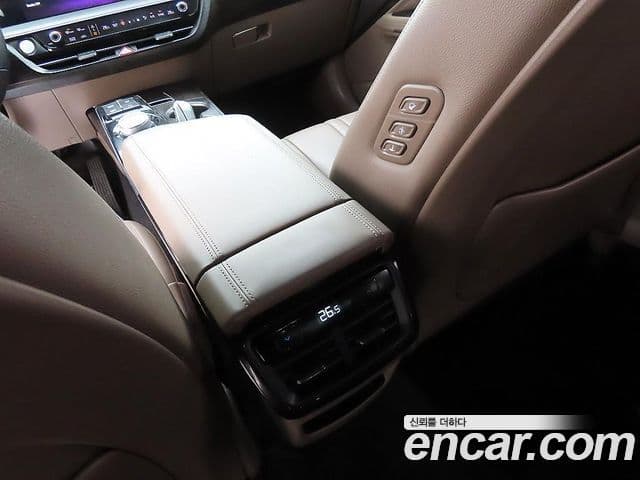 Kia K8 2022 — ფოტო 16/20