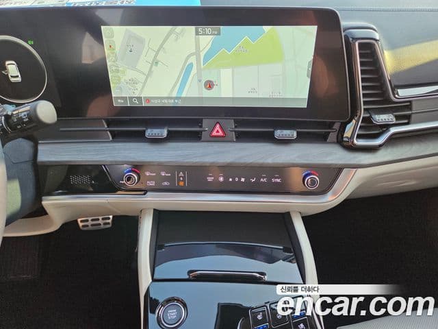 Kia Sportage 2022 — ფოტო 8/20