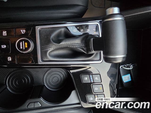Kia Sportage 2022 — ფოტო 11/18