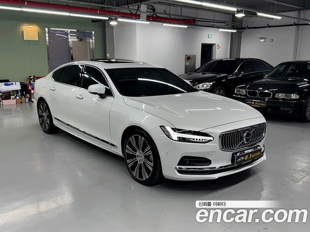 Volvo S90 2023 — ფოტო 2/20
