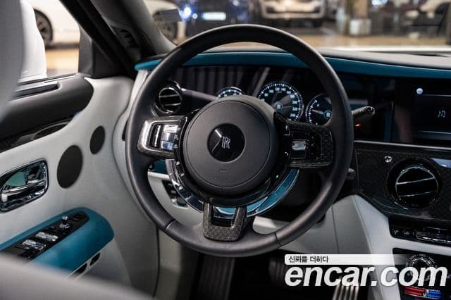 Rolls-Royce Ghost 2022 — ფოტო 8/11