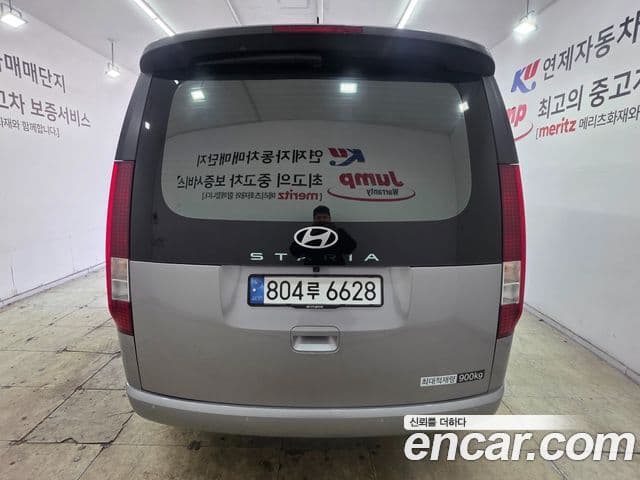 Hyundai Staria 2024 — ფოტო 2/10