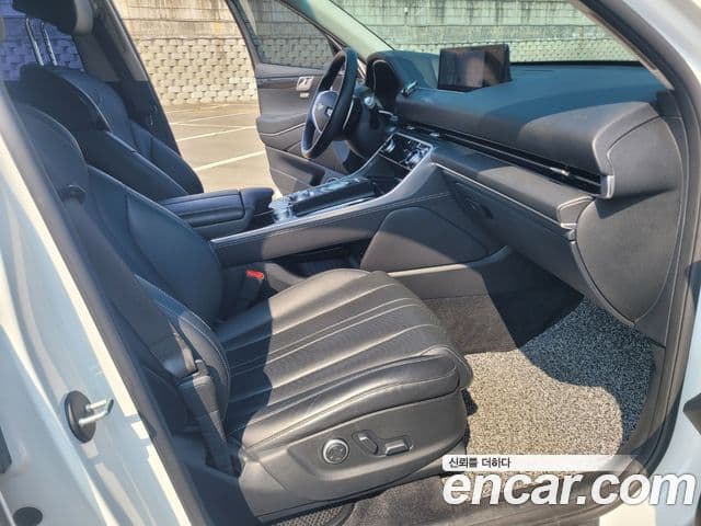 Genesis GV80 2020 — фото 18 из 19