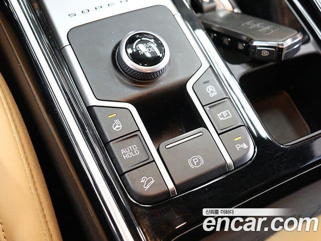 Kia Sorento 2020 — Şəkil 13/20