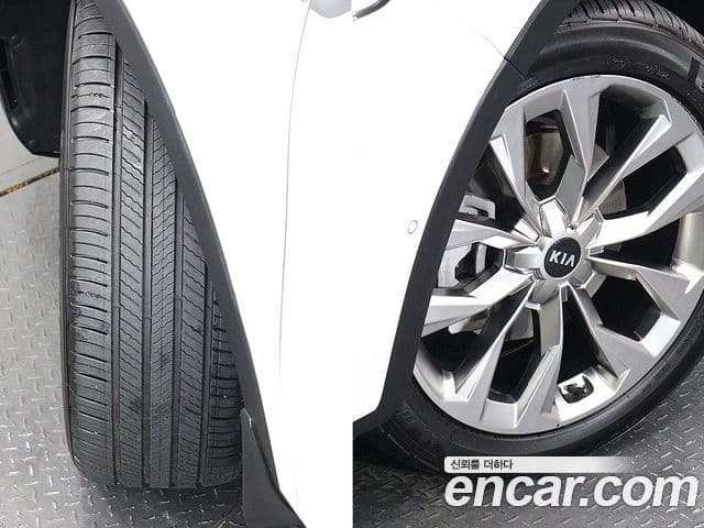 Kia Sorento 2020 — Şəkil 19/20