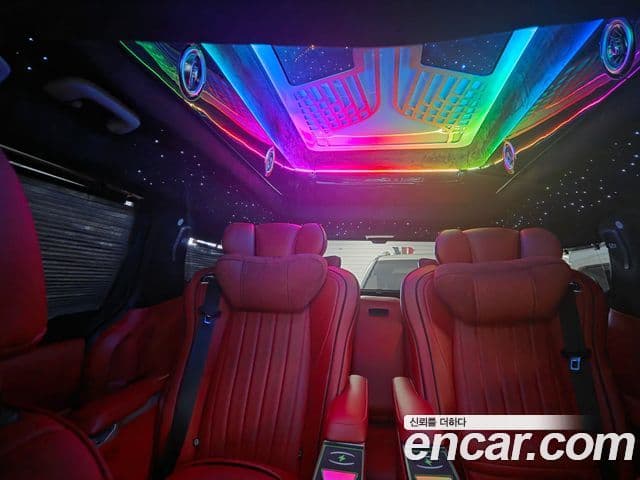 Kia Carnival 2024 — ფოტო 12/20