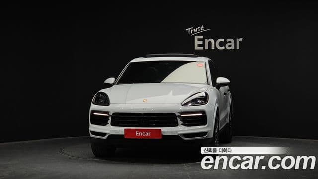 Porsche Cayenne 2019 — Фото 2/20