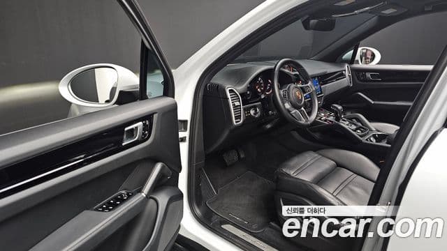 Porsche Cayenne 2019 — Şəkil 10/20