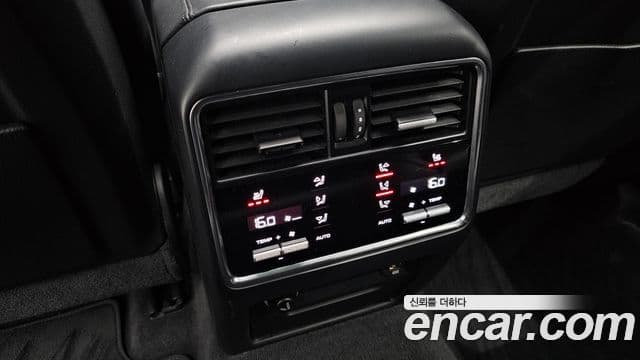 Porsche Cayenne 2019 — Şəkil 17/20